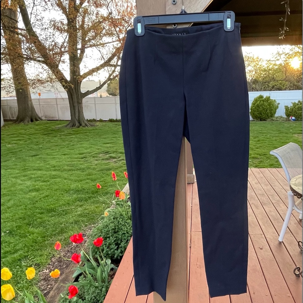 NWT Theory ankle pants
